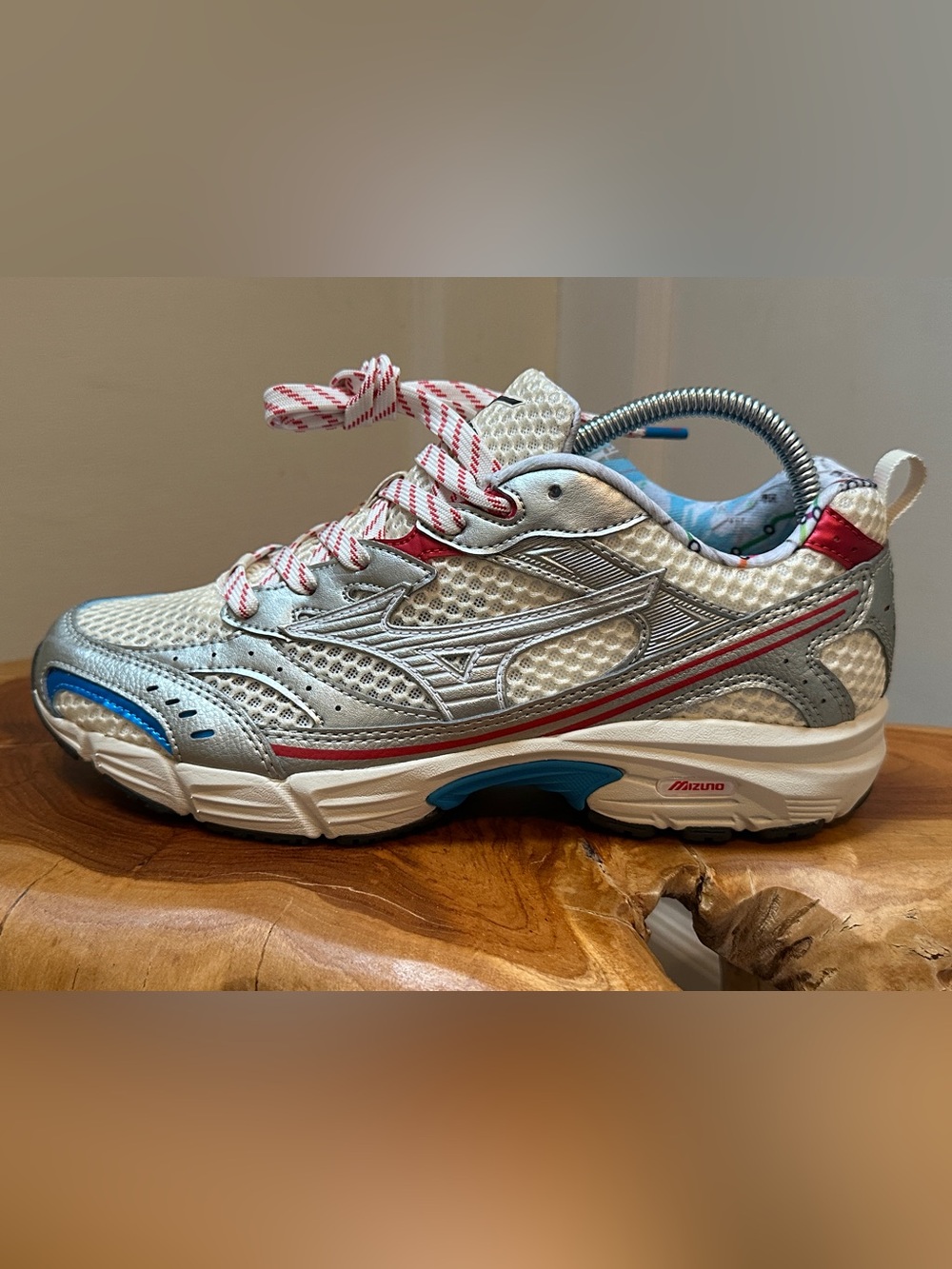 Mizuno MXR “Osaka Pack” Day- Size US Men’s 7.5